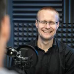 Lékář Michal Dubský při natáčení Diabetes Podcastu